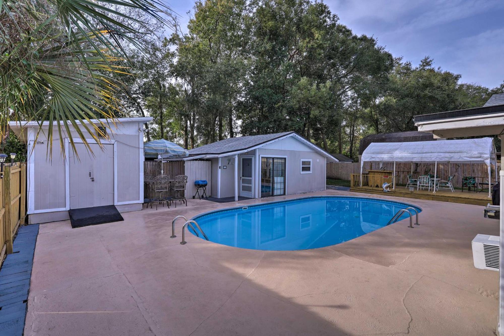 オーランド Fern Park Pool House With Private Patio And Fire Pit!ヴィラ エクステリア 写真
