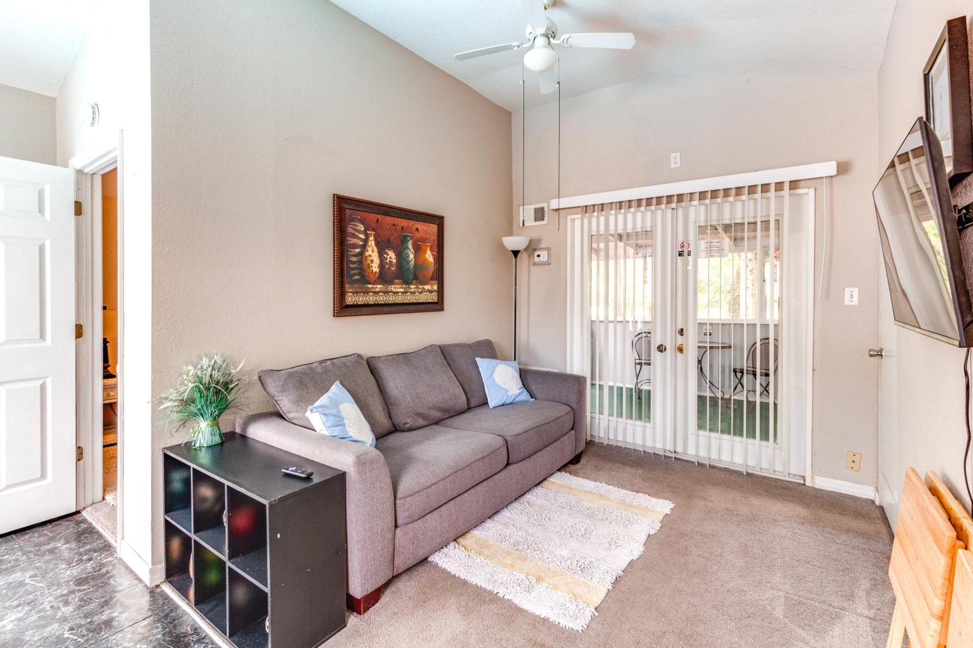 オーランド Fern Park Pool House With Private Patio And Fire Pit!ヴィラ エクステリア 写真